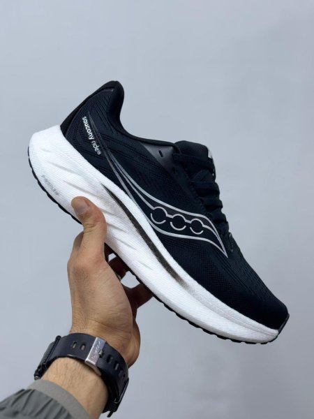 ساكوني - اسود / ابيض - اصلي - RIDE 18